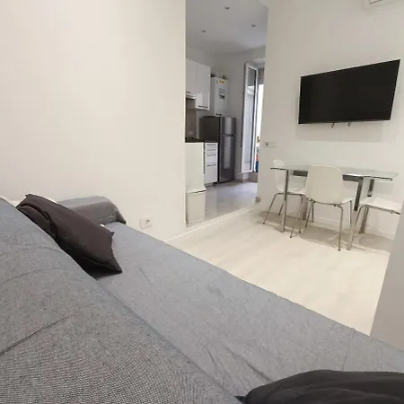 Melody Breeze Apartments-sanremo Apartment *